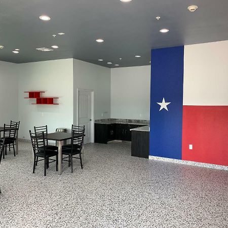 Scottish Inns And Suites Scarsdale Houston Buitenkant foto